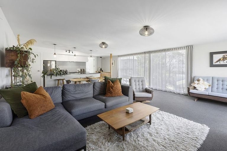 Photo of property in 3 Fore Street, Kaiwharawhara, Wellington, 6035