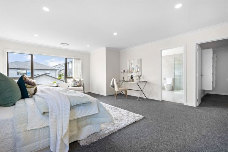 Photo of property in 7 Barque Rise, Long Bay, Auckland, 0630