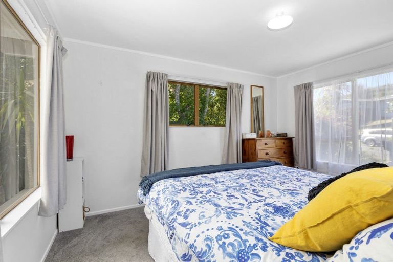 Photo of property in 10 Otira Grove, Kelson, Lower Hutt, 5010