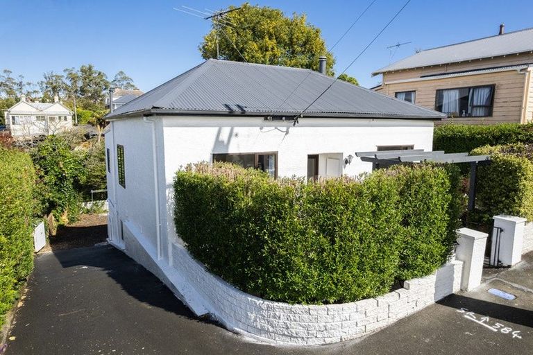 Photo of property in 22 Cochrane Street, Mornington, Dunedin, 9011