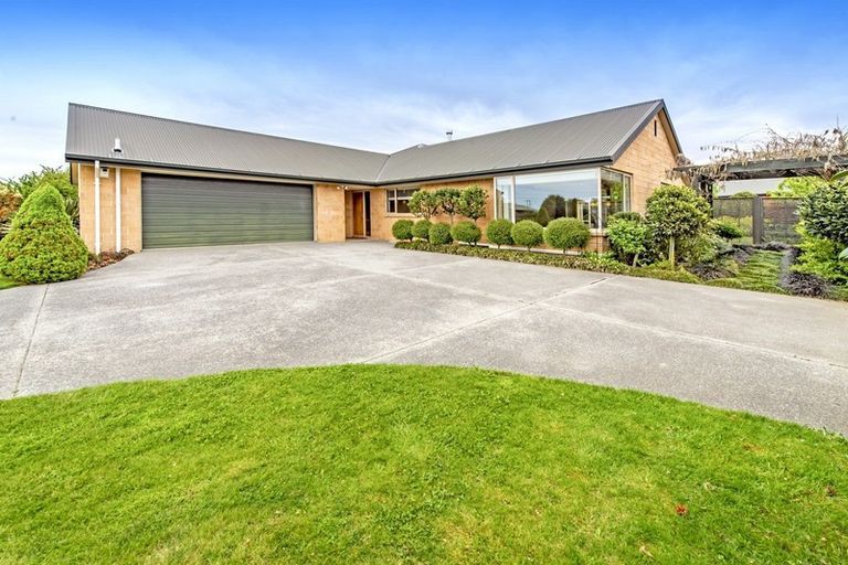 Photo of property in 1 Oldham Place, Darfield, 7510