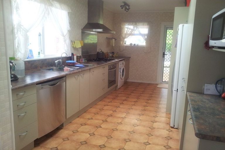 Photo of property in 13 Regent Street, Silverdale, Hamilton, 3216