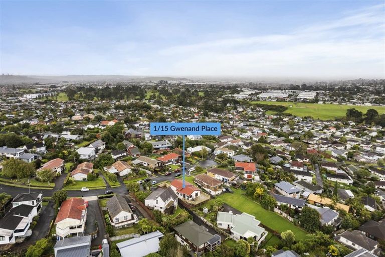 Photo of property in 1/15 Gwenand Place, Botany Downs, Auckland, 2010