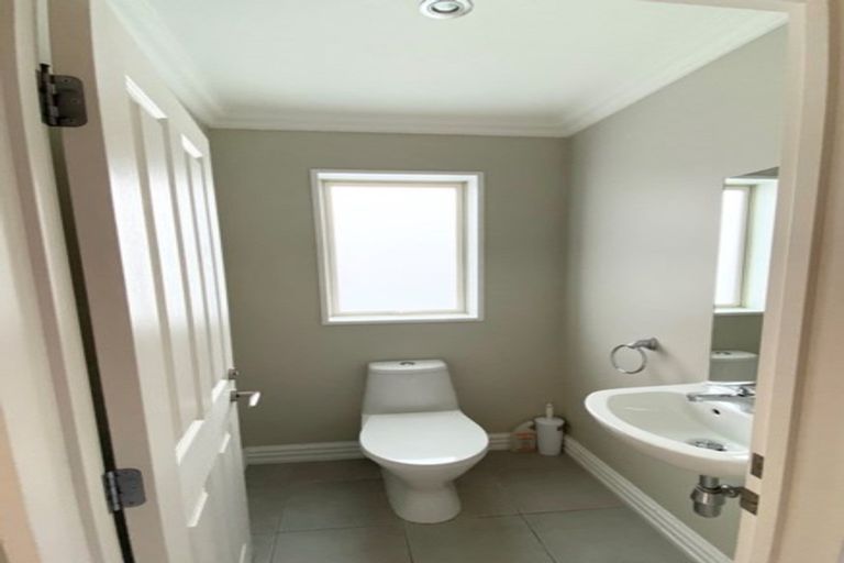 Photo of property in 17a Peverel Street, Riccarton, Christchurch, 8011