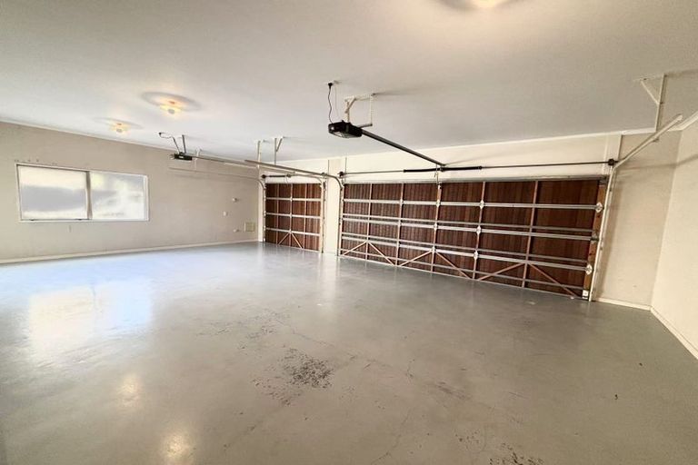 Photo of property in 4 Powercourt Drive, Flat Bush, Auckland, 2019