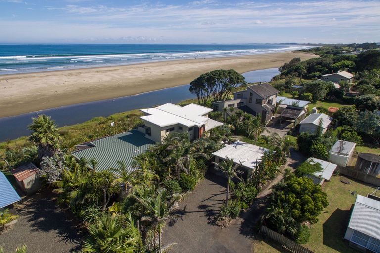 Photo of property in 14 Kotare Street, Ahipara, Kaitaia, 0481