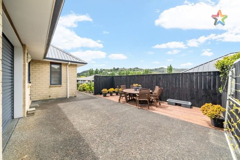 Photo of property in 7 Cottle Heath Close, Manor Park, Lower Hutt, 5019