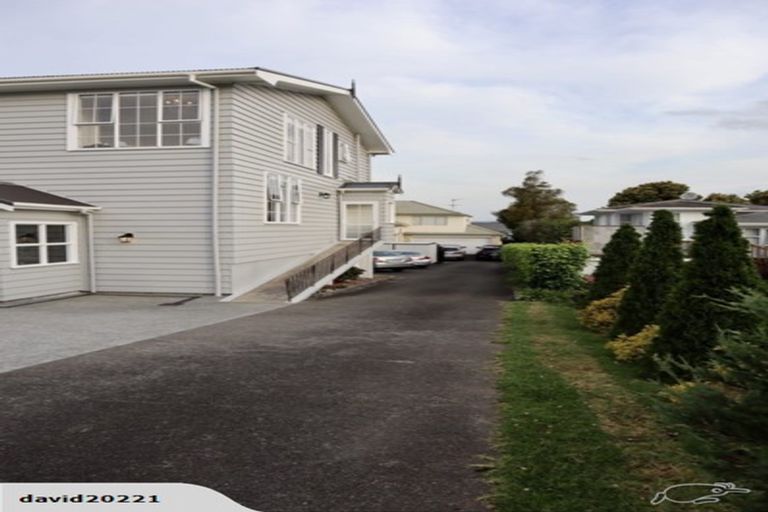 Photo of property in 1/49 Litten Road, Cockle Bay, Auckland, 2014