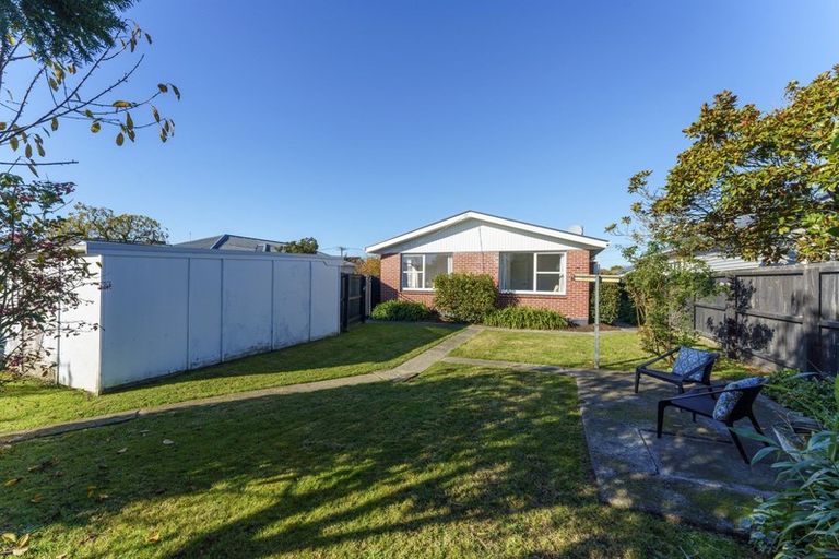 Photo of property in 2/187 Knowles Street, St Albans, Christchurch, 8052