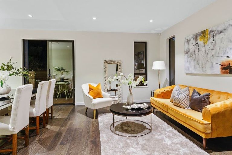 Photo of property in 32 Bounty Road, Long Bay, Auckland, 0630