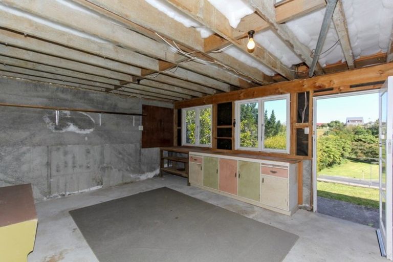 Photo of property in 280 Huatoki Street, Upper Vogeltown, New Plymouth, 4310