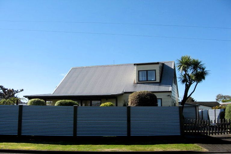 Photo of property in 435 Southland Place, Raureka, Hastings, 4120