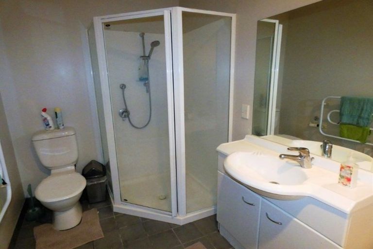 Photo of property in 152g Tasman Street, Mount Cook, Wellington, 6021