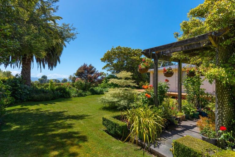 Photo of property in 629 Hawkesbury Road, Hawkesbury, Blenheim, 7272