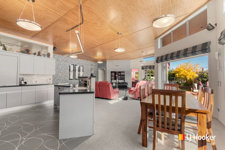 Photo of property in 22 Kura Place, Mosgiel, 9024