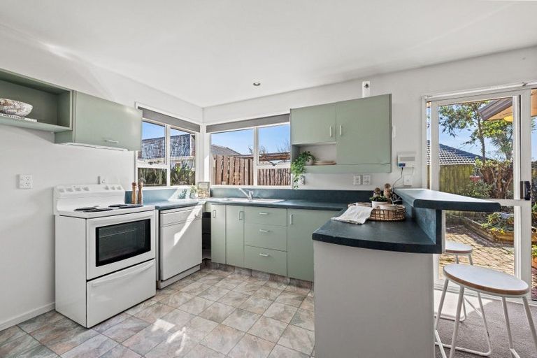 Photo of property in 2/114 Warden Street, Richmond, Christchurch, 8013