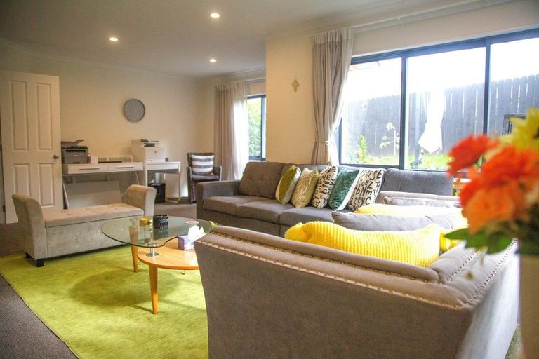 Photo of property in 9 Murrayfield Lane, Manurewa, Auckland, 2105