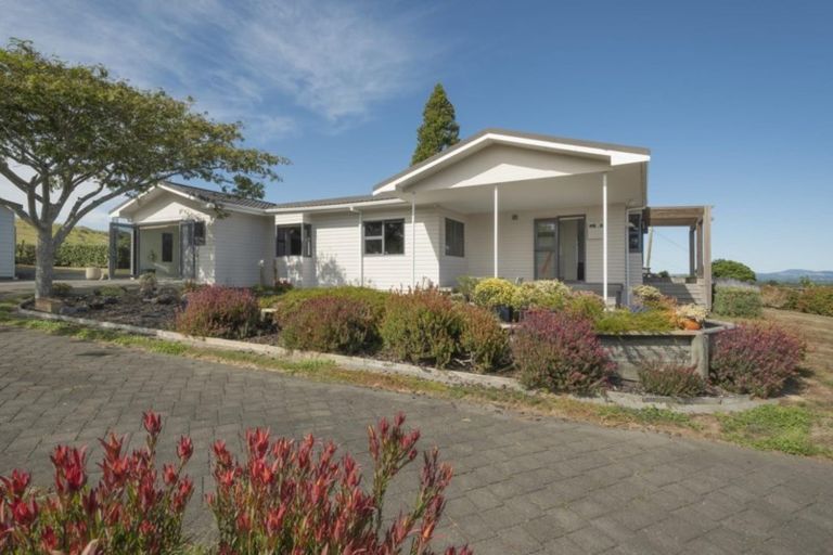 Photo of property in 57 Town Point Road, Maketu, Te Puke, 3189