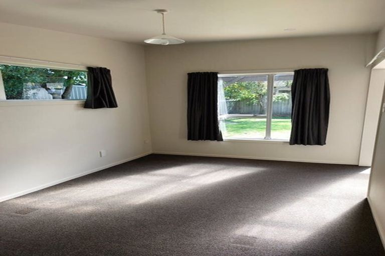 Photo of property in 86 West Belt, Rangiora, 7400