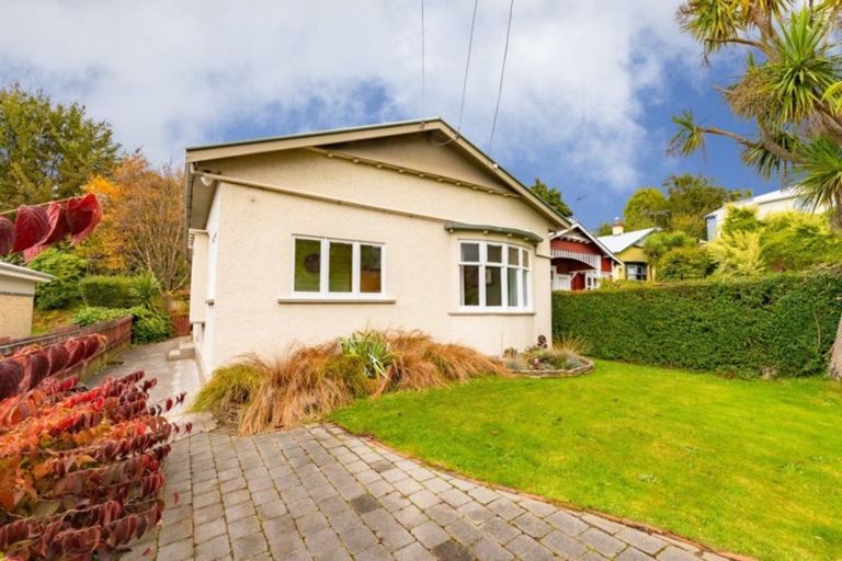 Photo of property in 60 Argyle Street, Mornington, Dunedin, 9011