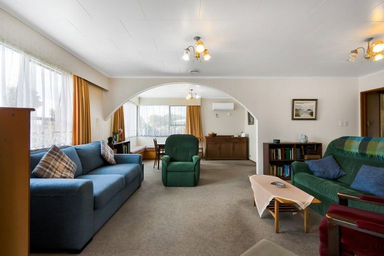 Photo of property in 301a South Road, Hawera, 4610