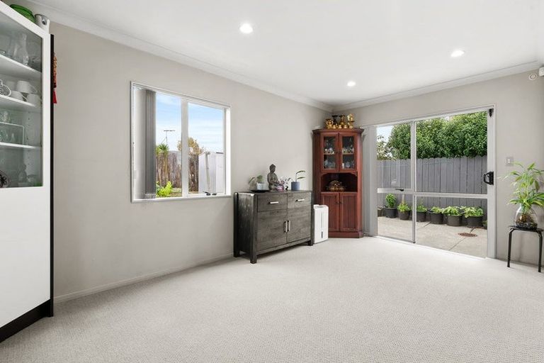 Photo of property in 9 Imjin Place, Papakura, 2110