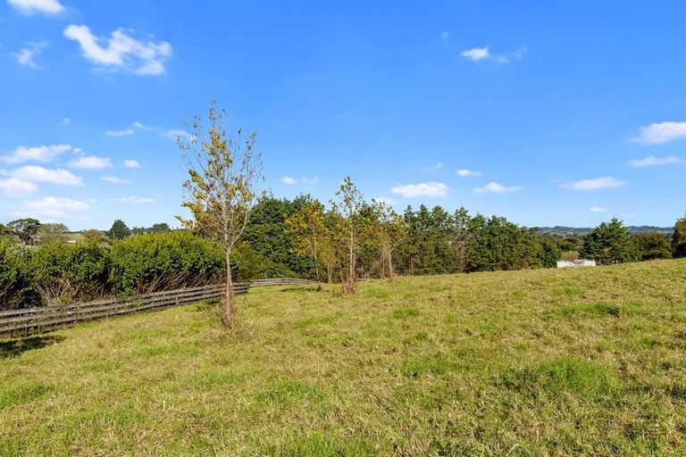 Photo of property in 60 Selman Road, Dairy Flat, Albany, 0794