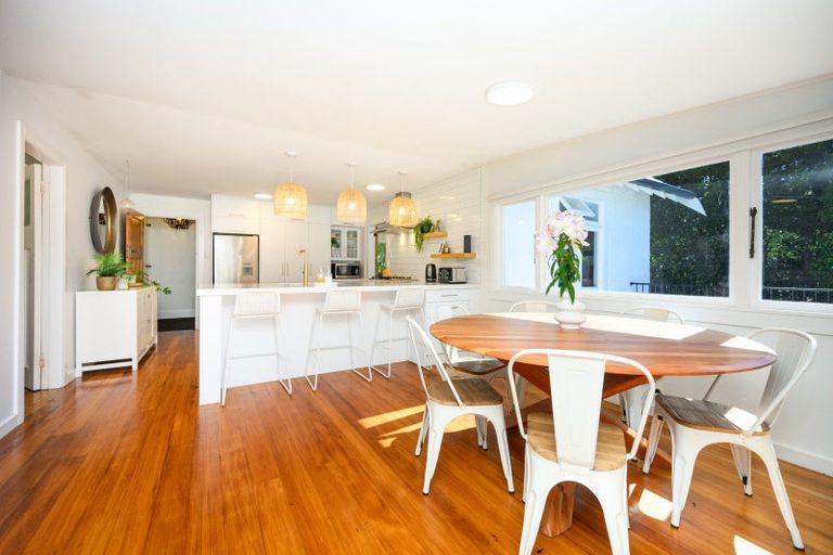 Photo of property in 10 Elmira Avenue, Hokowhitu, Palmerston North, 4410