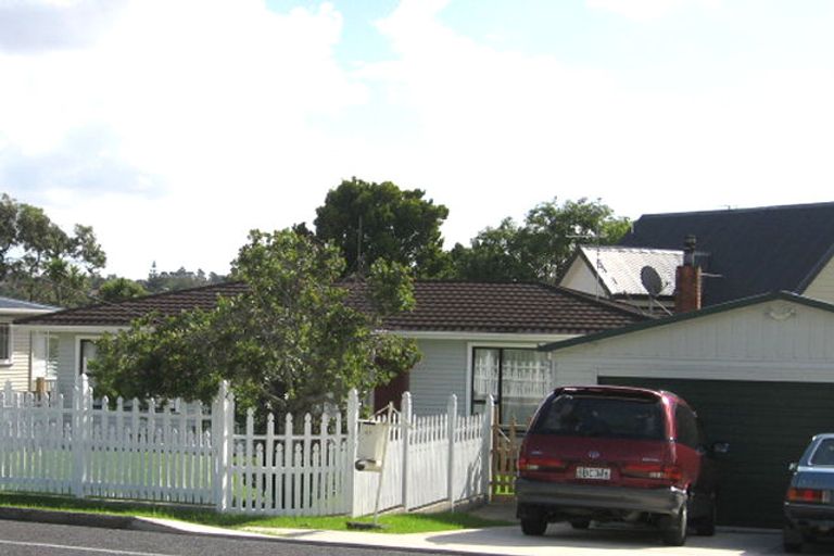 Photo of property in 47 Matipo Road, Te Atatu Peninsula, Auckland, 0610