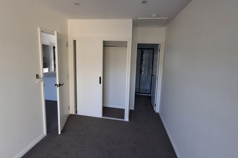 Photo of property in 15 Wainui Avenue, Point Chevalier, Auckland, 1022