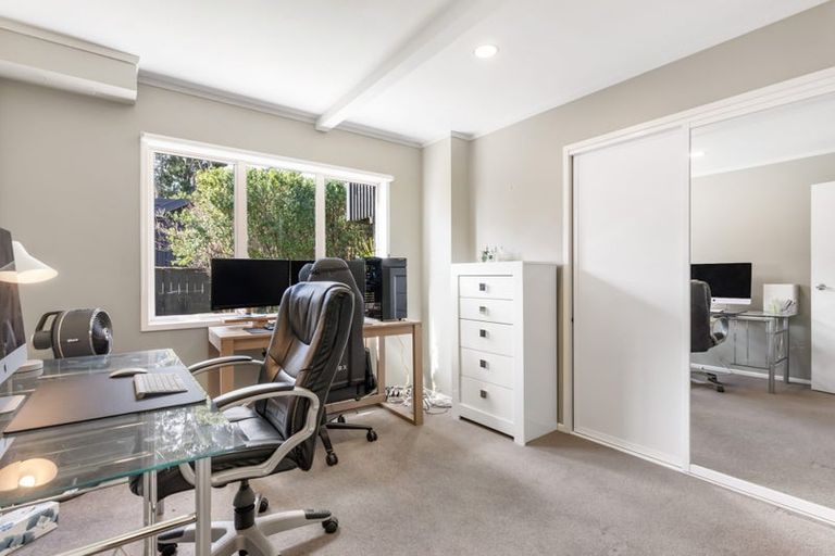 Photo of property in 7 Paris Place, Birkenhead, Auckland, 0626