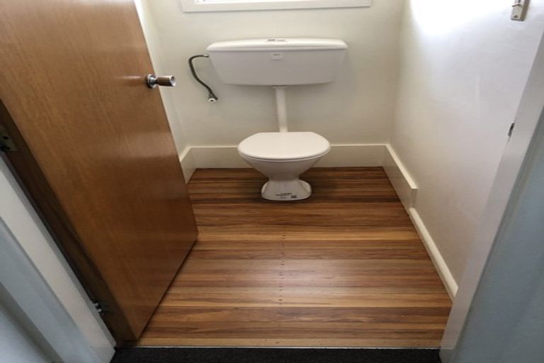 Photo of property in 124 Waimairi Road, Ilam, Christchurch, 8041