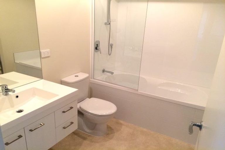 Photo of property in 3 Mill Grove, Riverhead, 0820