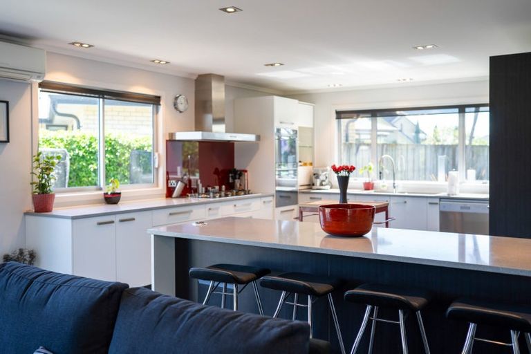 Photo of property in 19 Honiss Place, Cambridge, 3434