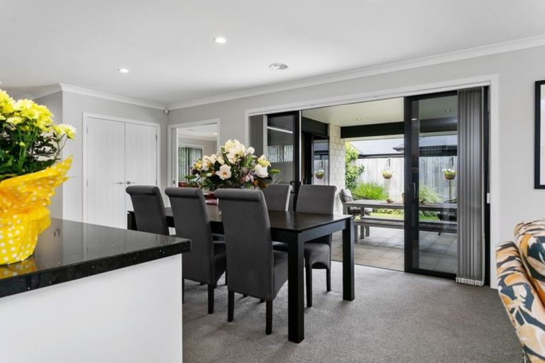 Photo of property in 33 Tulip Drive, Cambridge, 3434