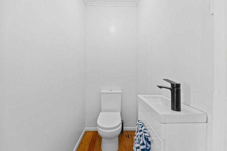 Photo of property in 21 Hinemoa Avenue, Taupo, 3330