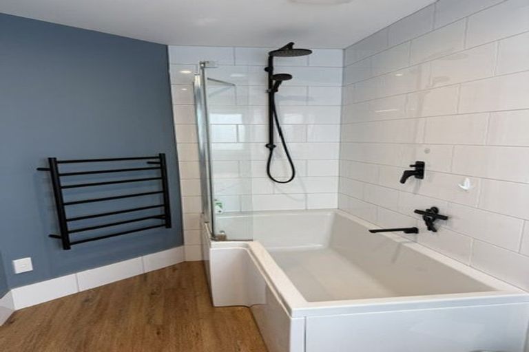 Photo of property in 4 Tedder Way, Karori, Wellington, 6012