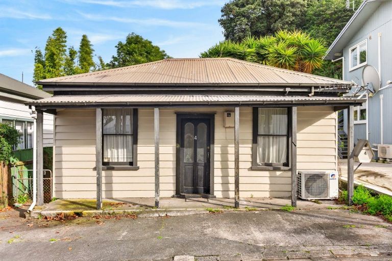 Photo of property in 4 Paradise Road, Napier South, Napier, 4110