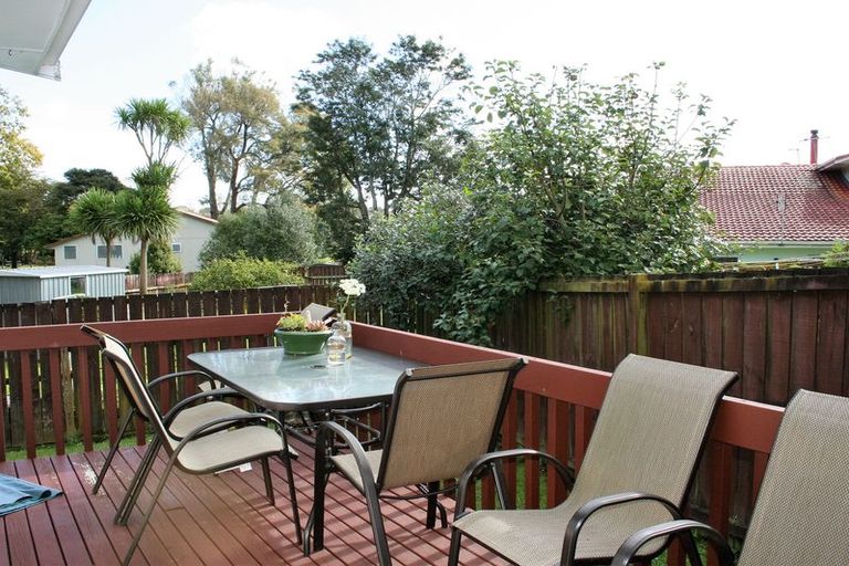 Photo of property in 1/78 Chilcott Road, Henderson, Auckland, 0612