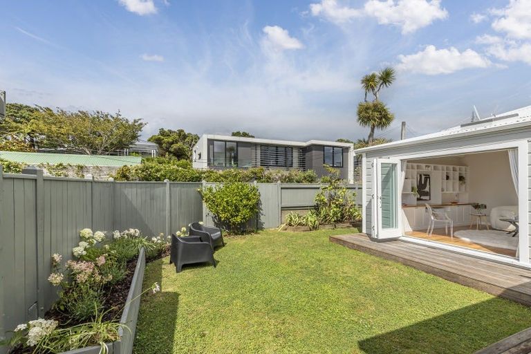 Photo of property in 43 Washington Avenue, Brooklyn, Wellington, 6021