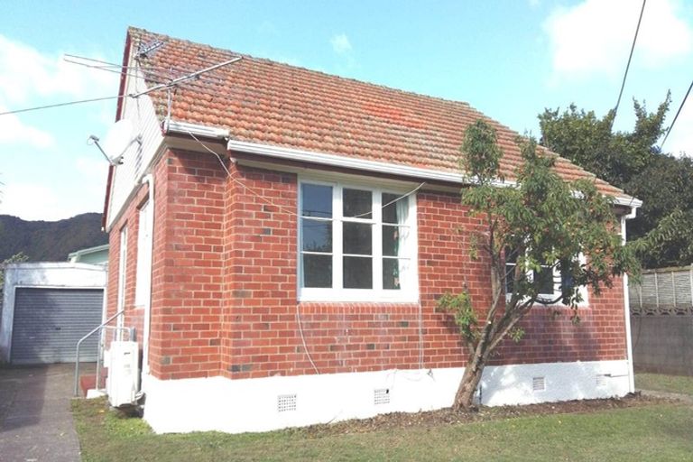 Photo of property in 7 Brown Grove, Fairfield, Lower Hutt, 5011