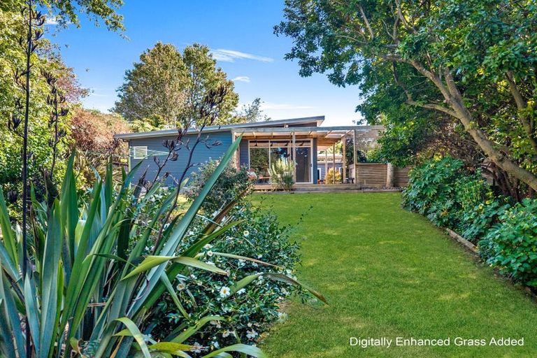 Photo of property in 2a Wouldbank Way, Welcome Bay, Tauranga, 3112