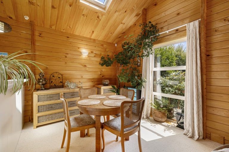 Photo of property in 9 Taggart Place, Sockburn, Christchurch, 8042