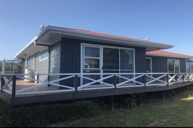 Photo of property in 24 Thorn Road, Tuakau, 2121