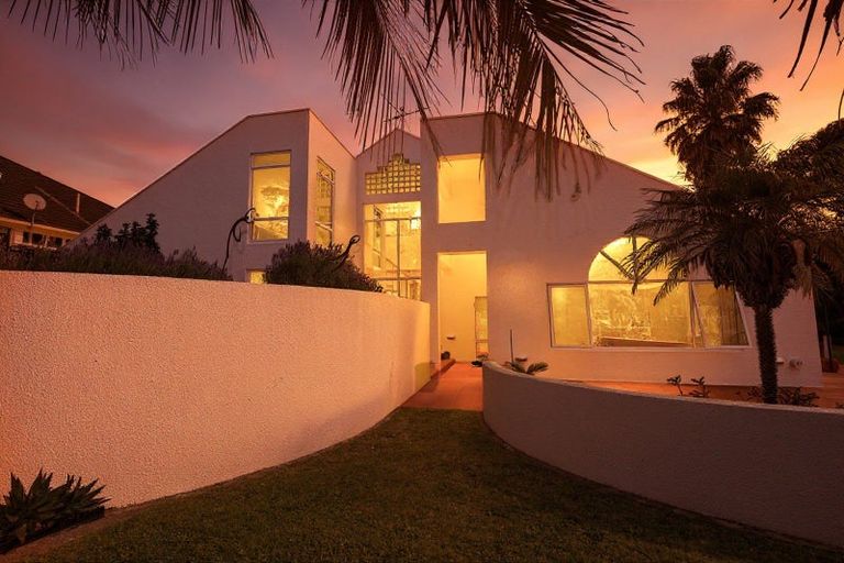 Photo of property in 14 Kent Road, Saint Johns Hill, Whanganui, 4501