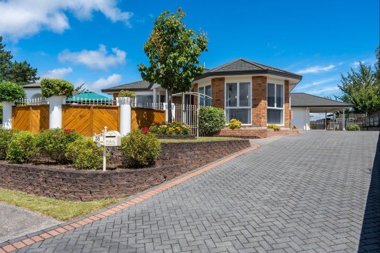 Photo of property in 38 Balmoral Drive, Hilltop, Taupo, 3330