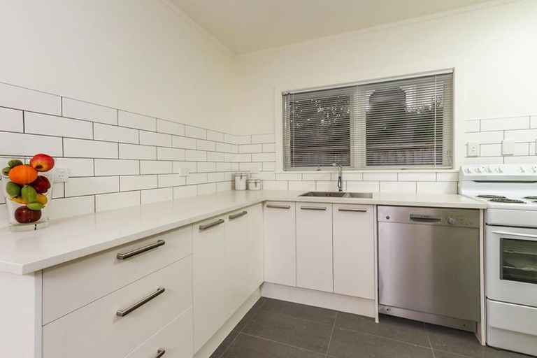 Photo of property in 3/4 Cecil Road, Milford, Auckland, 0620