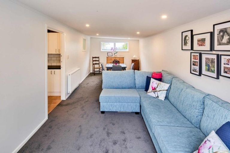 Photo of property in 1 Ferry Street, Seatoun, Wellington, 6022