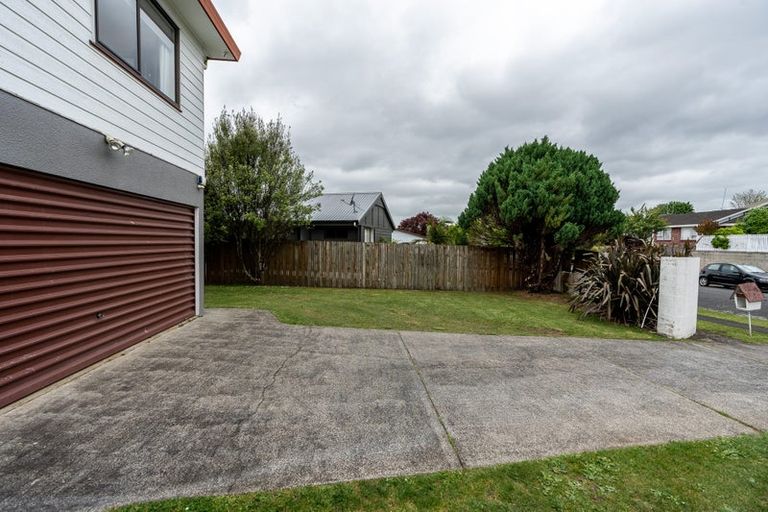 Photo of property in 10 Carew Street, Nawton, Hamilton, 3200