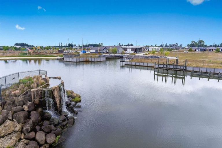 Photo of property in 6 Pahua Street, Pegasus, 7612